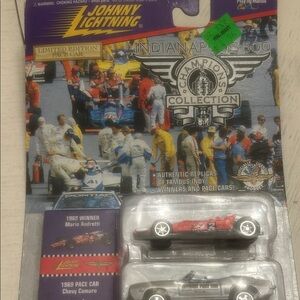 Johnny Lightning Indy 500 Champions Collection 1969 Winner Andretti SERIES 2